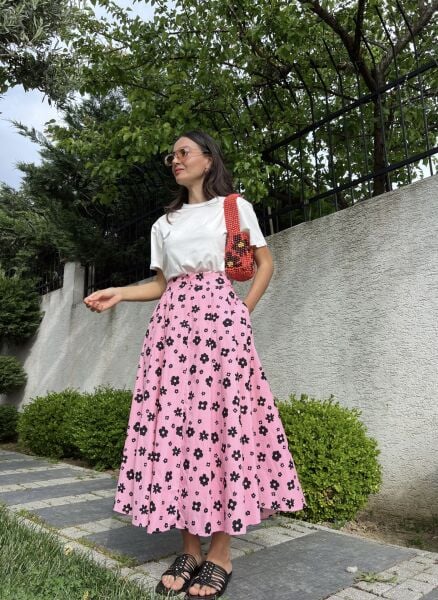 Çiçekli Pileli Etek-Pembe