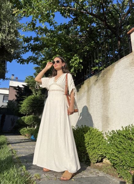 Kolu Büzgülü Keten Elbise
