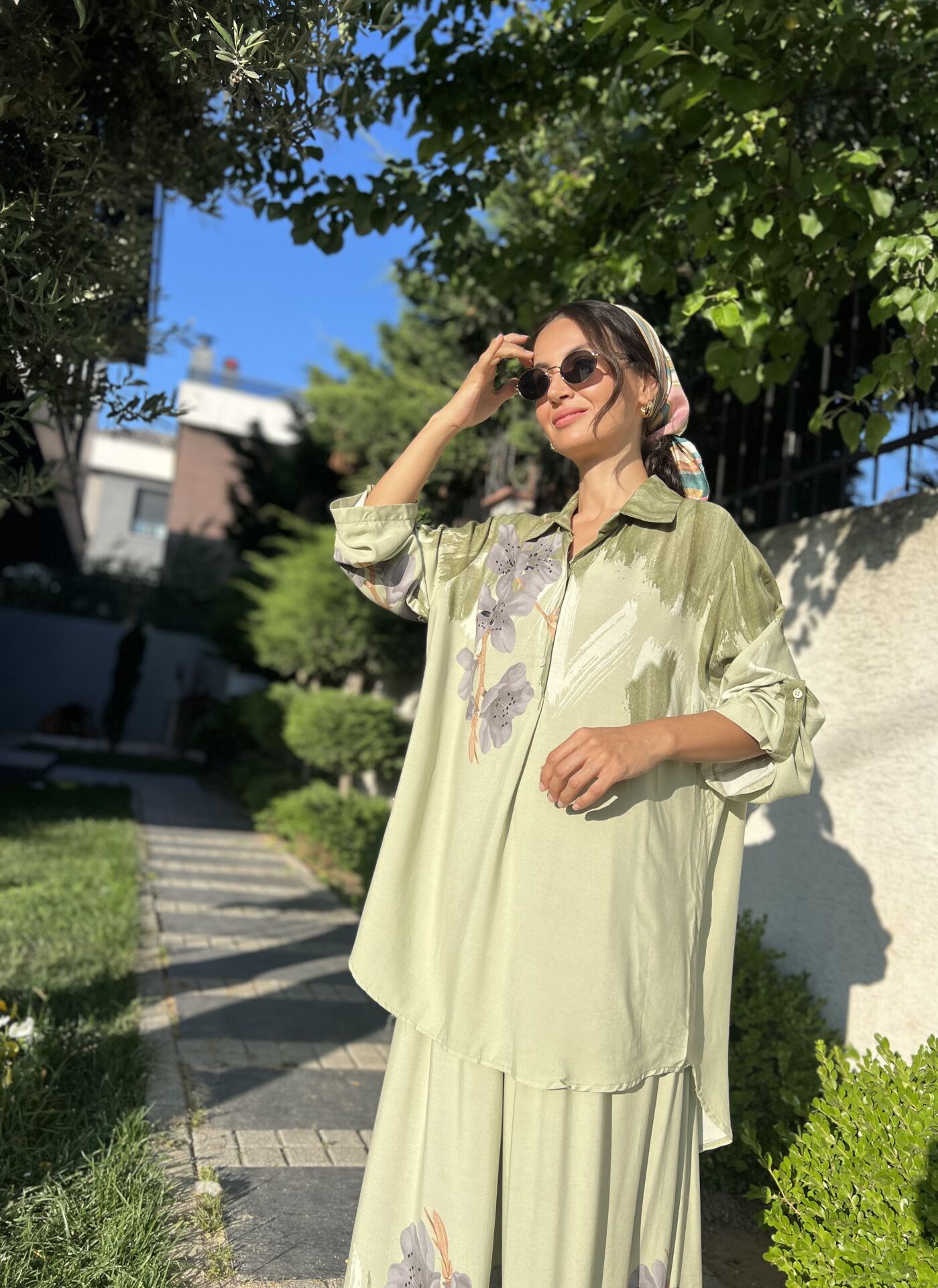 Çiçek Desen Viskon Takım-Çağla