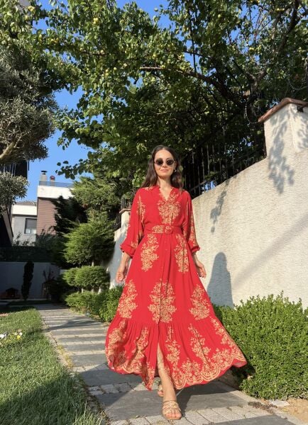 Kırmızı Desen Kemerli Elbise
