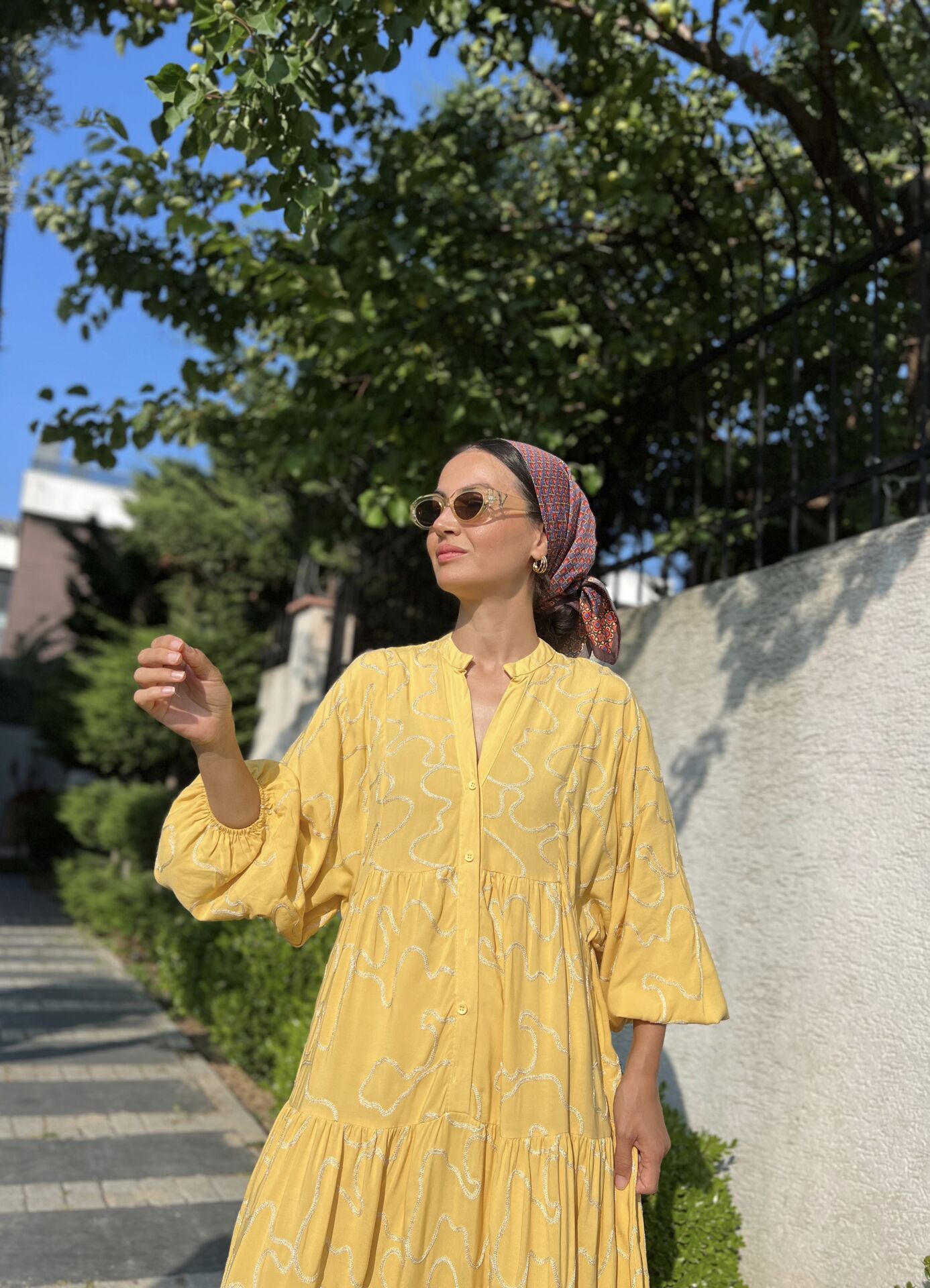 İşlemeli Katleya Model Elbise-Sarı