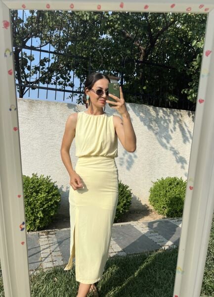 Kalem Yırtmaçlı Model Elbise-Sarı