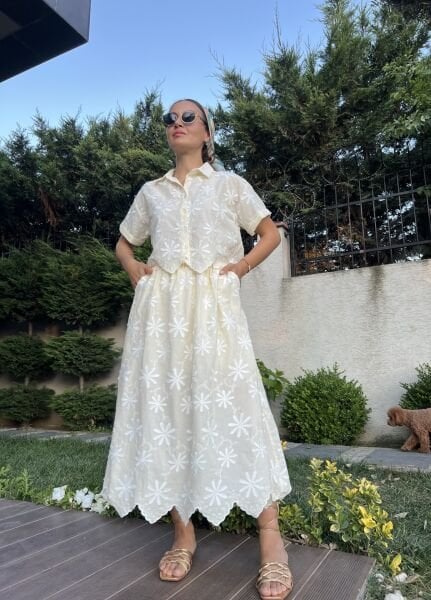 Çiçek İşlemeli Etek Takım-Sarı