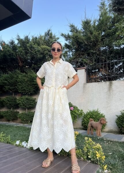 Çiçek İşlemeli Etek Takım-Sarı