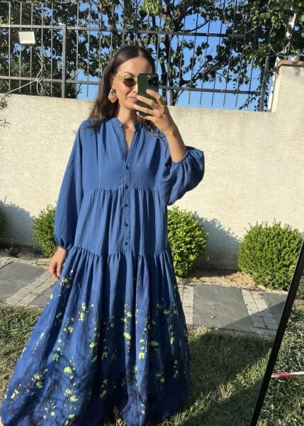 Etek Ucu Desenli Maxi Elbise-Saks