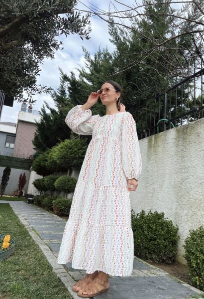 Renkli İşlemeli Brode Elbise