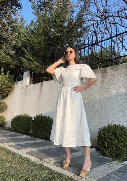 Kolları Volanlı Fisto Elbise Ekru