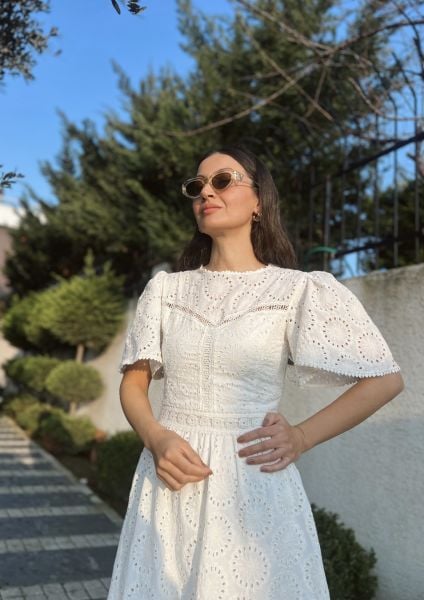 Kolları Volanlı Fisto Elbise Ekru