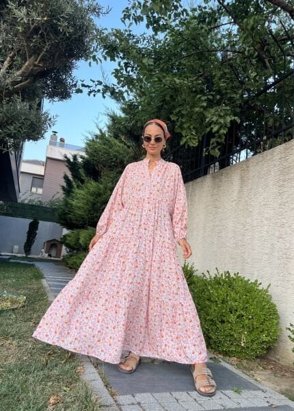 Küçük Pembe Desen Elbise