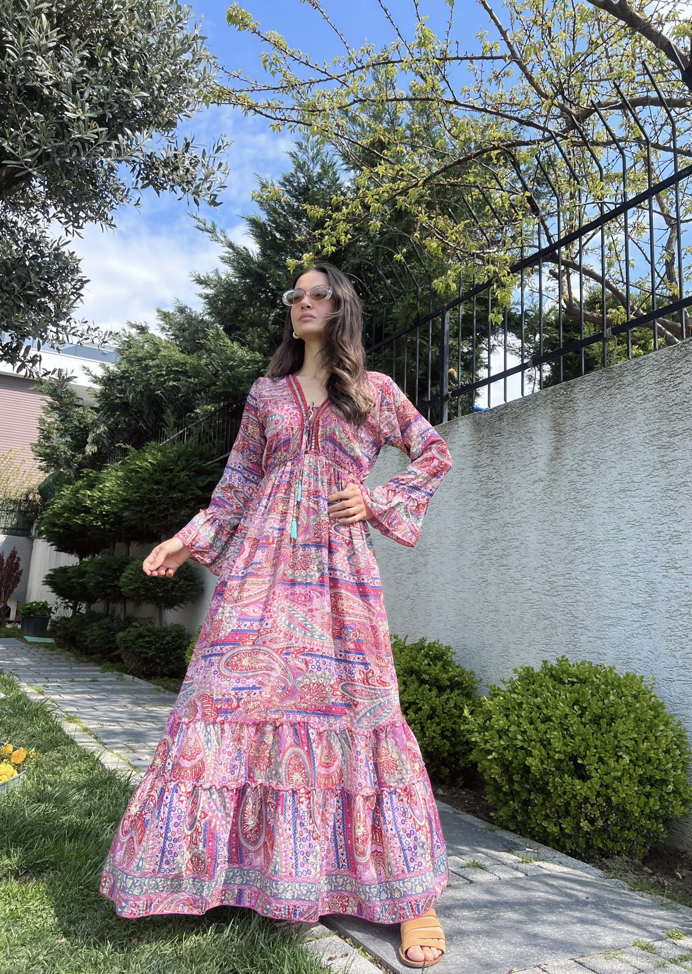 Kolları Volanlı Desenli Elbise-Pembe