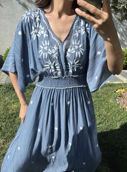 İşlemeli Maxi İndigo Elbise